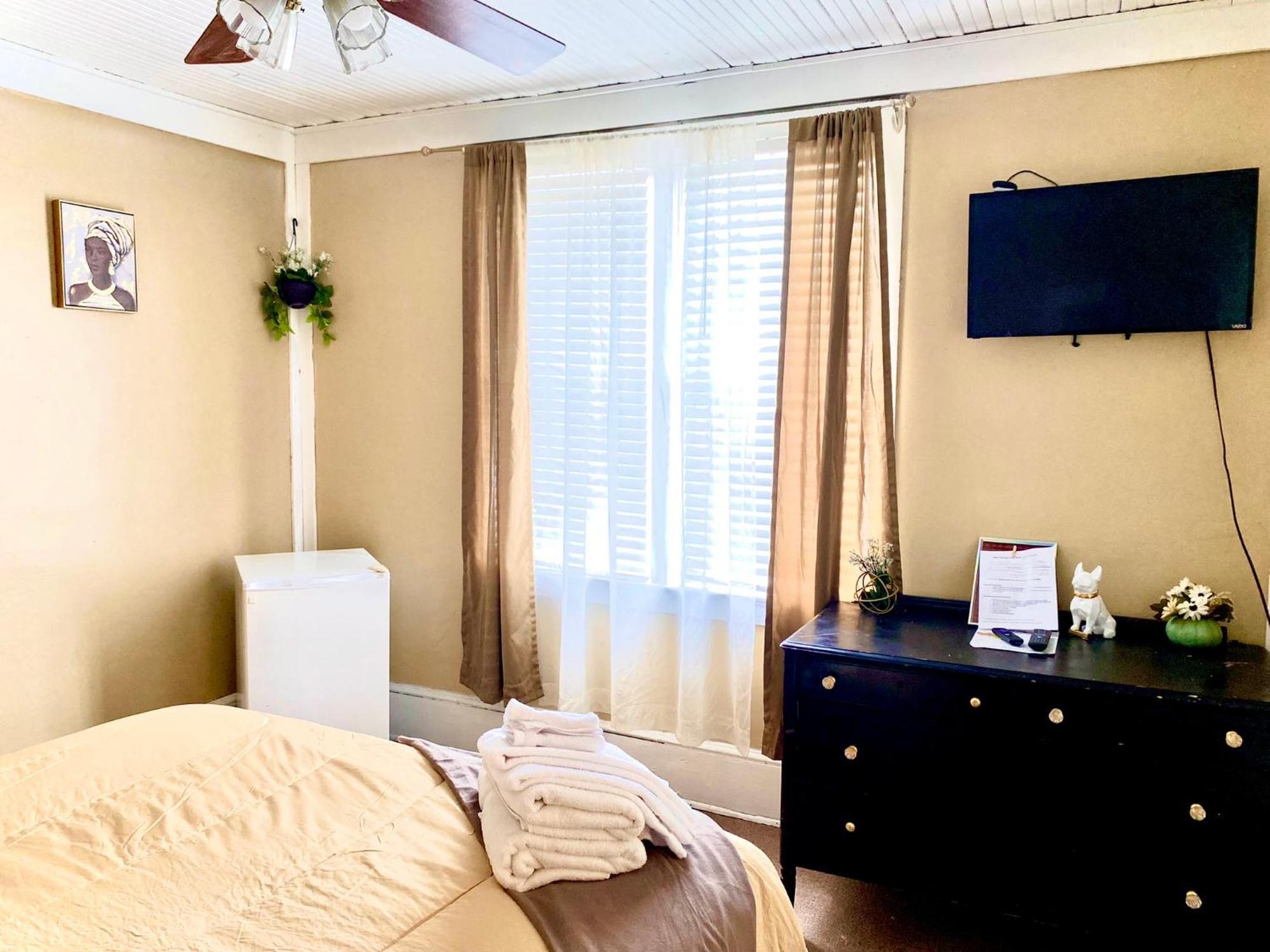 Bella'S Boutique Hotel Hemingway Extérieur photo