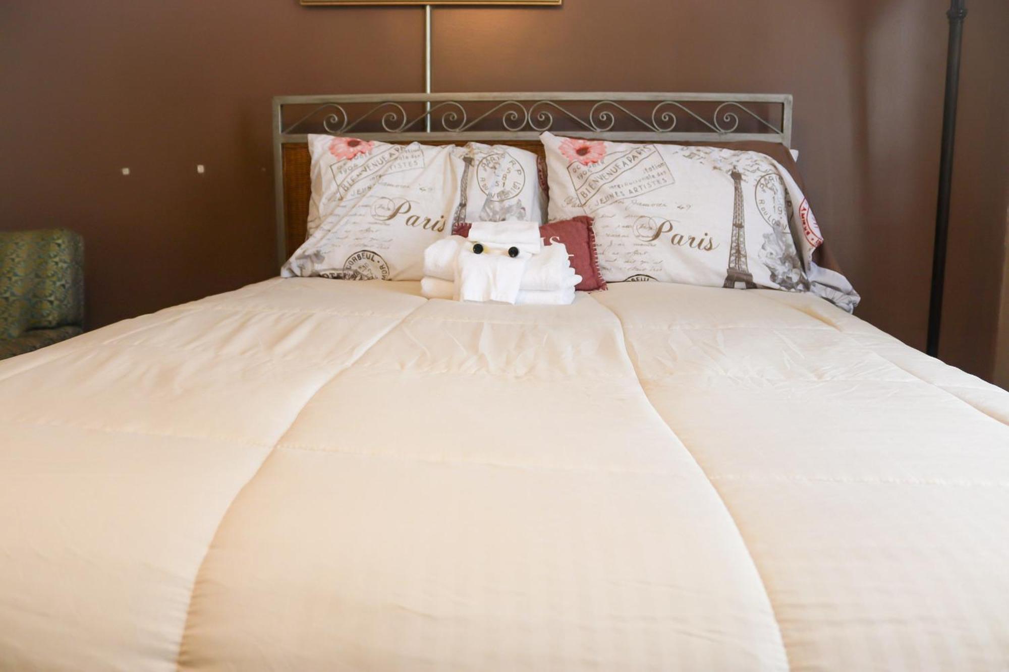 Bella'S Boutique Hotel Hemingway Extérieur photo